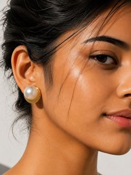 Niska - Pearl White Gold Electroplated Anti Tarnish Earrings