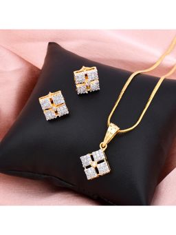SHILLYN - Gilded Elegance Chain Pendant & Earrings