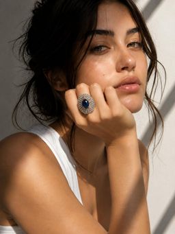 Niska - Sapphire Halo Statement Ring