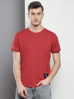 Calvin Klein - Men Maroon Cotton Solid Regular Fit T-Shirt