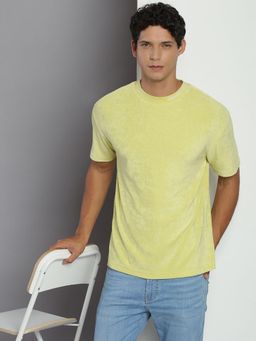 Calvin Klein - Men Yellow Cotton Self Design Relaxed Fit T-Shirt
