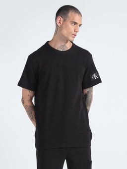 Calvin Klein - Men Black Cotton Solid Regular Fit T-Shirt