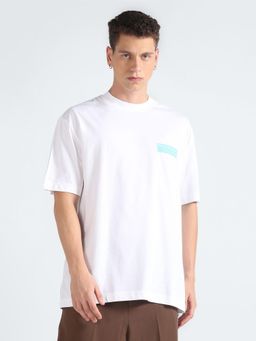 Calvin Klein - Men White Cotton Typography Relaxed Fit T-Shirt