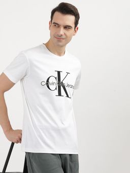 Calvin Klein - Men White Cotton Typography Regular Fit T-Shirt