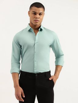 United Colors of Benetton - Slim Fit Spread Collar Solid Green Formal Shirt