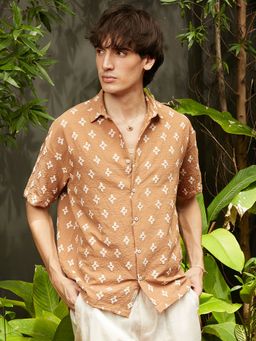 Campus Sutra - Men's Tan Brown Tactile Oversized Casual Shirt