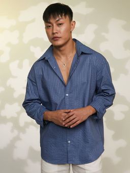 Campus Sutra - Men's Navy Blue Spread Collar Casual Shirt