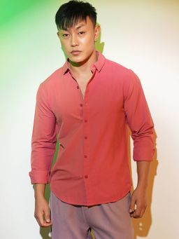 Campus Sutra - Men's Coral Pink Solid Basic Casual Shirt
