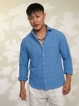 Campus Sutra - Men's Spread Blue Collar Casual Shirt