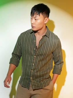 Campus Sutra - Men's Moss Green Halo Striped Casual Shirt