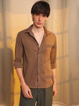 Campus Sutra - Men's Brown Textured Casual Shirt