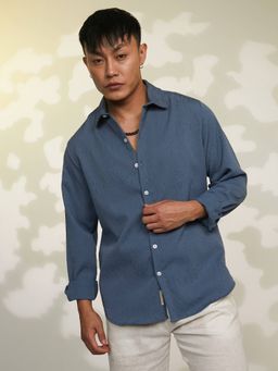 Campus Sutra - Men's Blue Spread Collar Casual Shirt