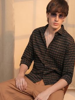 Campus Sutra - Men's Black Checked Casual Shirt