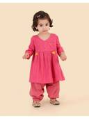 Pink color option, Currently selected