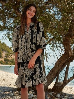 LC WAIKIKI - Oopscool X Black & Beige Floral Ruffled Dress
