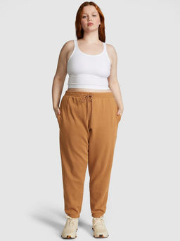 Victoria's Secret - PINK Ivy Fleece Slim Sweatpants - Brown