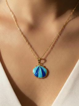 ISHKAARA - Women Blue Sea Shell Necklace