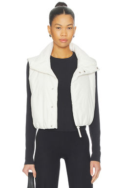 Beyond Yoga - Warm Up Puffer Vest