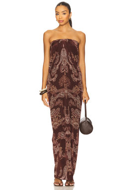 Rococo Sand - Off Shoulder Maxi Dress