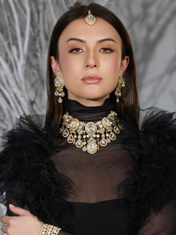 Joules By Radhika - White Sitara Saaz Bridal Necklace with Earrings & Maang Tikka