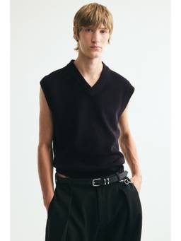 H&M - Men Black Relaxed Fit Sweater Vest