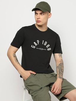 GAP - Men Black Cotton Crew Neck Typography Half Sleeves T-Shirt