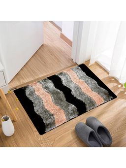 Kuber Industries - Zig Zag Far Anti-Skid Door Mat for Home Brown