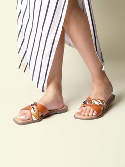 Monrow - Zoria Tan Flats