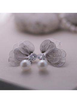 Putstyle - Filigree Petal Drop Earrings