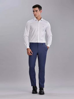 Tommy Hilfiger - Regular Fit Solid Mid Rise Trouser