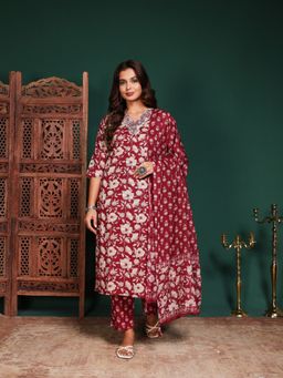 MEENA BAZAAR - Floral Printed Maroon Cotton Kurta with Pant and Dupatta