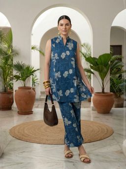 IMANA - Women Pure Cotton Indigo Floral Print Sleeveless Co-Ord Set
