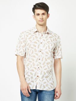 CRIMSOUNE CLUB - Men White & Beige One Line Floral Print Shirt
