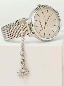 Pipa Bella by Nykaa Fashion - Silver-Plated Aster Watch Charm