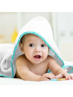 The Baby Atelier - 100% Organic Green Mehendi Print Hooded Towel Set (M)