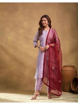 Fabindia - Maroon Silk Embroidered Dupatta