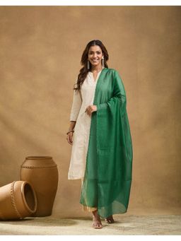 Fabindia - Green Cotton Silk Embroidered Dupatta