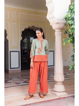 SAVI - Green Embroidered Co-Ord Set