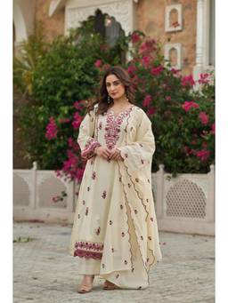WOOMN - Off White Floral EmbroideOff White Straight Kurta with Pant and Dupatta