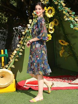 Sera - Printed Round Neck Fit and Flare Knee Length Dress (S)