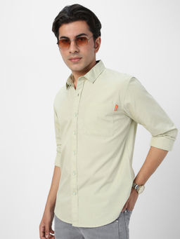 Urbano Fashion - Mens Pastel Green Cotton Full Sleeve Regular Fit Solid Casual Shirt