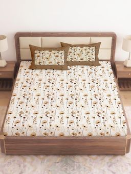 CHHAVI INDIA - Brown King Floral 210 TC Microfiber Bedsheet with 2 Pillow Covers