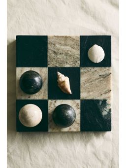 H&M - Beige Marble Board Game
