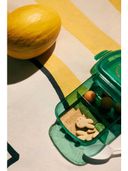 Yellow color option, Currently selected