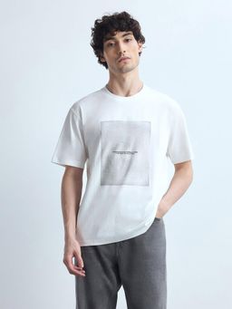 Flying Machine - Men White Typography Printed Relaxed Fit T-shirt