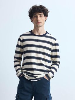 Flying Machine - Men Navy Blue-Off White Horizontal Striped Relaxed Fit T-shirt