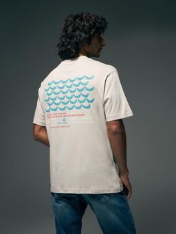 Flying Machine - Men Off White Street Vibe Graphic Printed Relaxed Fit T-shirt