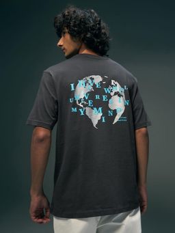 Flying Machine - Men Grey Street Vibe Graphic Printed Relaxed Fit T-shirt