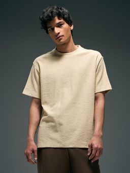 Flying Machine - Men Beige Textured Relaxed Fit Cotton T-shirt