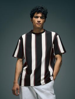 Flying Machine - Men Black-White Vertical Striped Digitopia T-shirt